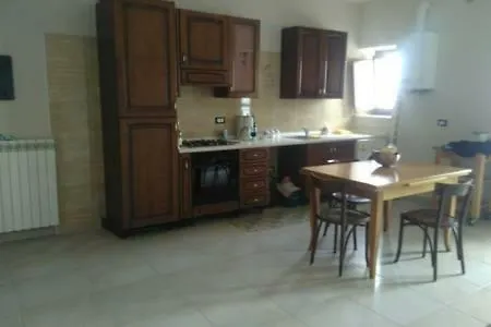 Palazzo Camelot, 19 Via Nazionale * San Demetrio ne' Vestini